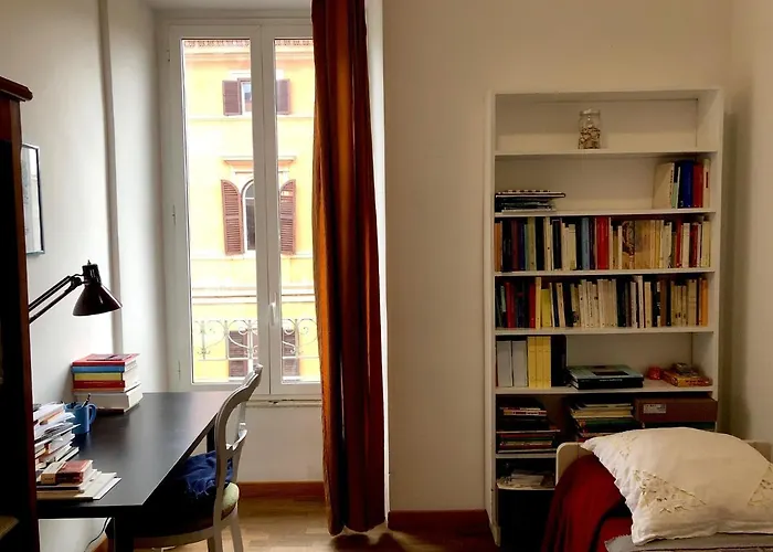 Large Apartment In Rome City Center